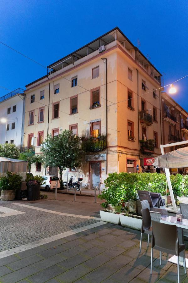 Hotel 5 Sensi - Vasca Idromassaggio, Terrazzo, Fibra Ultraveloce, Parcheggio Coperto Su Richiesta Cosenza Exterior foto